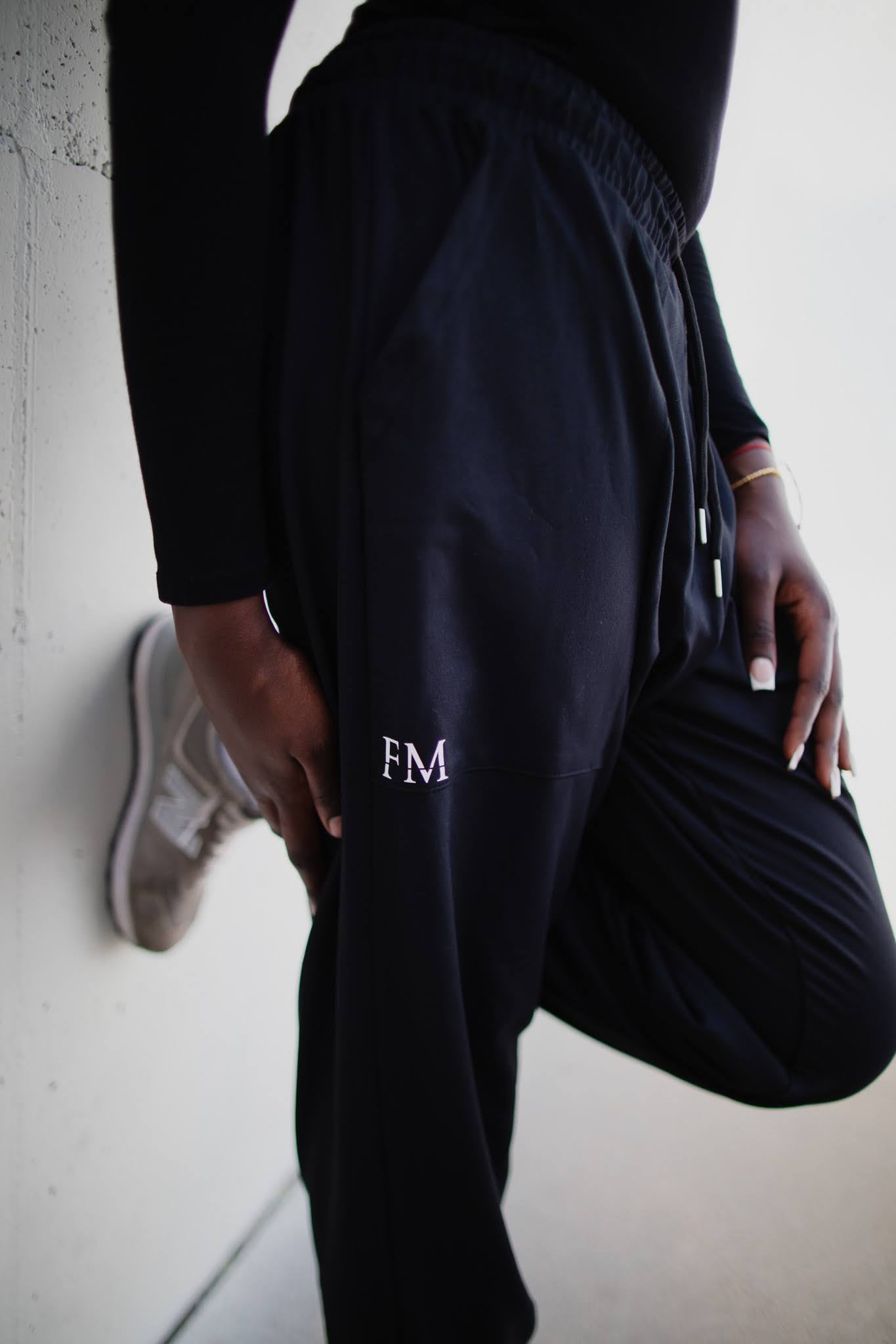 Courageous Sweatpants Black - Flex Modesty